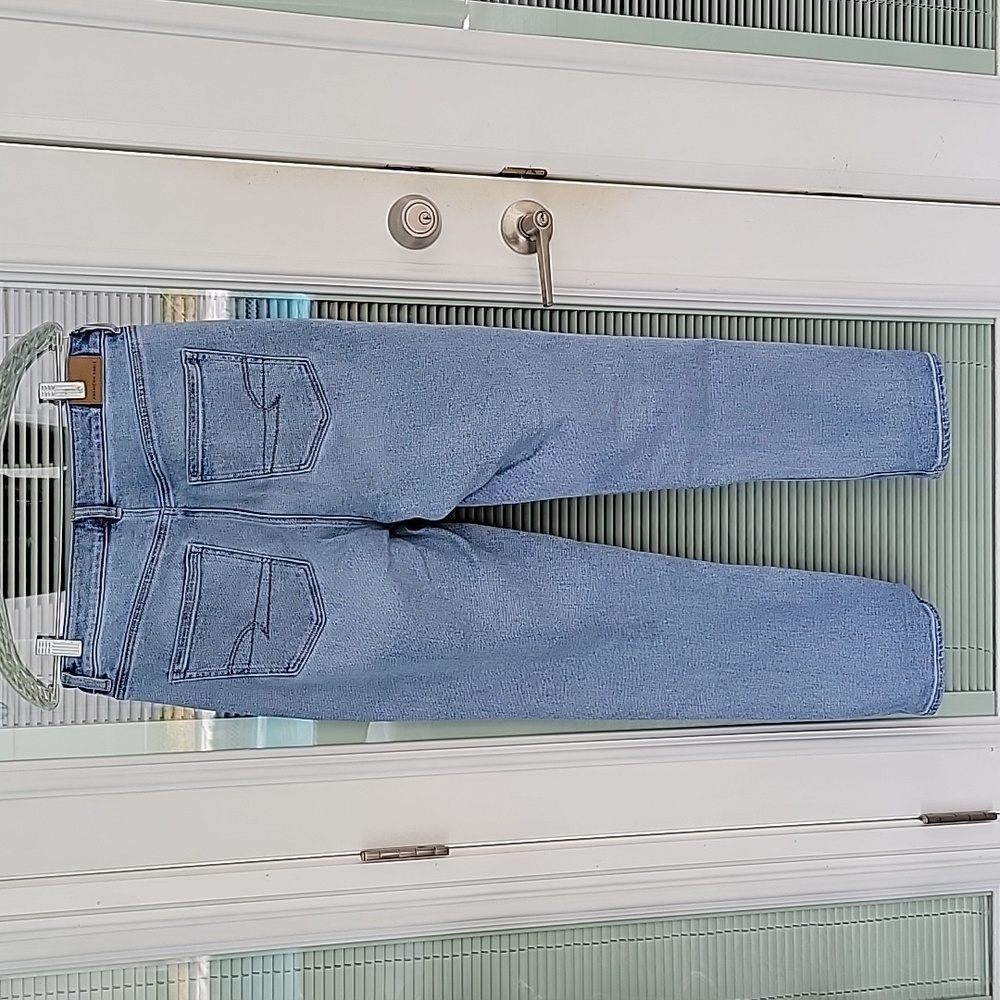 AE Stretch Mom Straight Jean Sz 10 Long - Picture 8 of 12